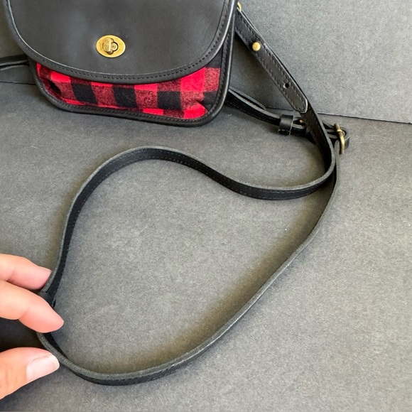 Pendleton Wool Crossbody Bag Plaid Wool Black Leather Convertible Purse Wristlet - Picture 3 of 9